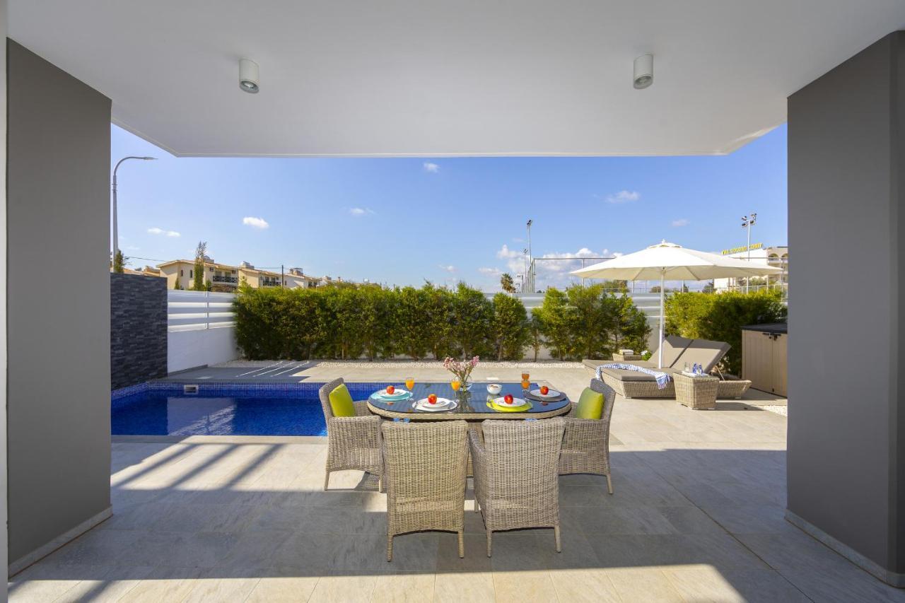 Pernera Beach Villa Protaras Exterior photo